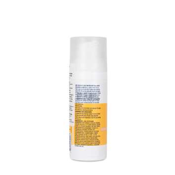 Fluid przeciwsłoneczny do każdego typu skóry do twarzy z kolorem light SPF50 Celenes by Sweden 50ml