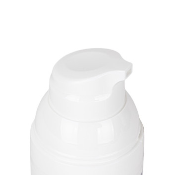 Fluid przeciwsłoneczny do każdego typu skóry do twarzy SPF30 Celenes by Sweden 50ml