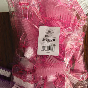 Szczoteczka do manicure i pyłu mała różowa 50szt