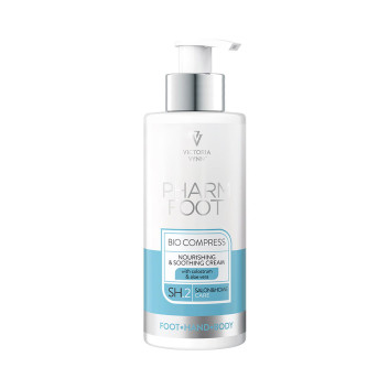 Krem odżywczo - kojący z colostrum i aloesem Victoria Vynn Pharm Foot BIO COMPRESS 250ml