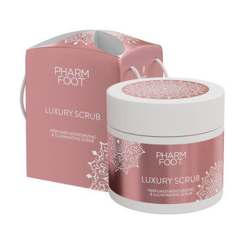 Perfumowany peeling nawilżająco-rozświetlający do stóp dłoni i ciała Victoria Vynn Pharm Foot LUXURY SCRUB 200g