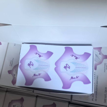 Szablony formy do przedłużania paznokci plastikowe do żelu akrylożelu MollyLac Flexible fioletowe 500 szt