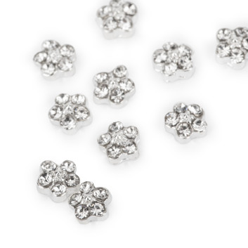 Kwiatki 3D do zdobienia paznokci Molly Nails K1122 10 szt