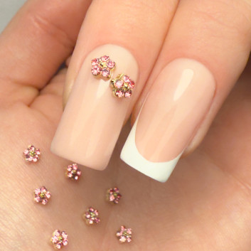 Ozdoby do paznokci kwiatki 3D Molly Nails K1118 10 szt