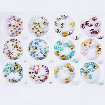 Paletka z kryształkami do zdobień crystal box opal mix rozmiarów i kolorów 02