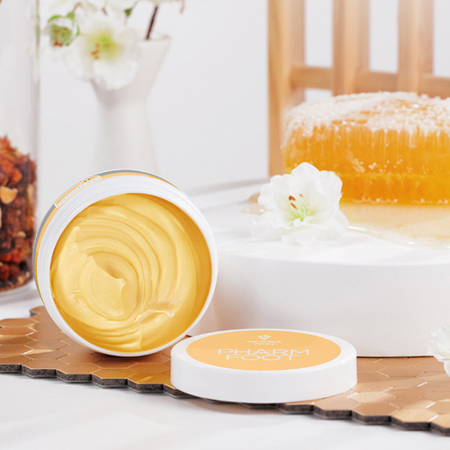 Beruhigende und regenerierende Salbe mit Manuka-Honig- und Sanddorn-Extrakt von Victoria Vynn Pharm Foot RICH BALM 75 g