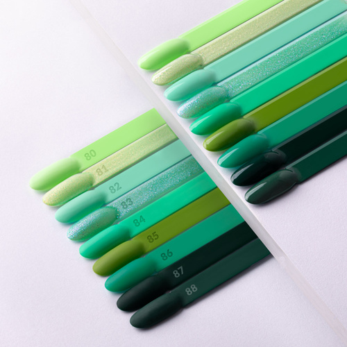 5+1gratis Lakier hybrydowy Molly Nails Green Party Glitter Green HEMA/Di-HEMA Free 8g Nr 81