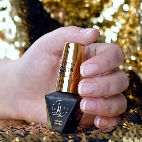 20+1gratis Elastyczna baza o wysokiej przyczepności Extreme Base by Monika Mielniczuk Molly Nails Clear 10g