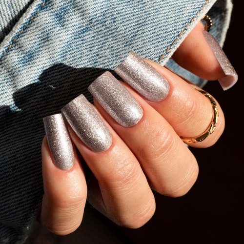 5+1gratis Lakier hybrydowy Molly Nails Story Time Let it Snow HEMA/Di-HEMA Free 8g Nr 627