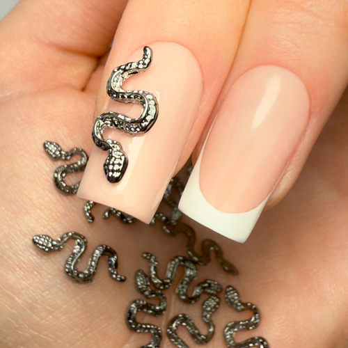 3D-Schlangen-Nageldekorationen von Molly Nails, Modell SZ-155, 10 Stück