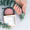 Gel de renforcement pour ongles sans HEMA/Di-HEMA, à l'huile d'arbre à thé MollyLac HerbaLine Shiny Flakes by Gosia Kruś 50 g