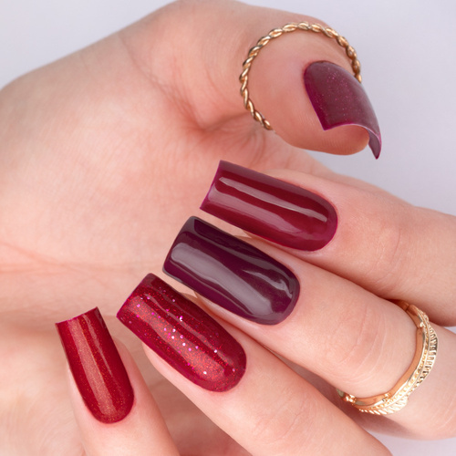 5 + 1 gratuit : Vernis hybride MollyLac Hearts & Kisses « A Kiss In Paris » 10 g n° 191