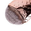 Pincel Chubby Mermaid Brush en color oro rosa con cerdas oscuras