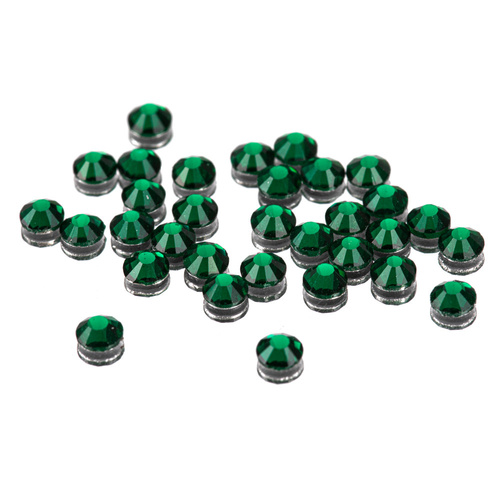 Strass per unghie in vetro SS10 Emerald, circa 50 pezzi.