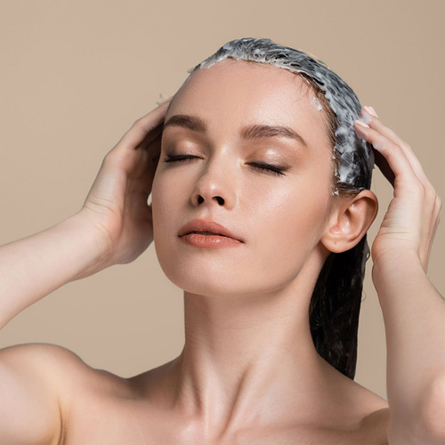 Peeling enzymatyczny oczyszczający do skóry wrażliwej, problematycznej i podrażnionej Farmona Radical 75 ml