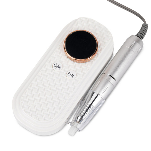 Fraiseuse à ongles 50 W No Name pour manucure et pédicure, blanche, 111 35 000 tours/minute