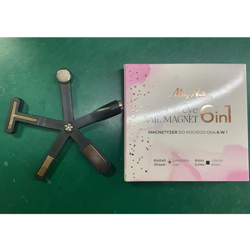Magnetyzer gwiazdka 6w1 do kociego oka cat eye Molly Nails czarny