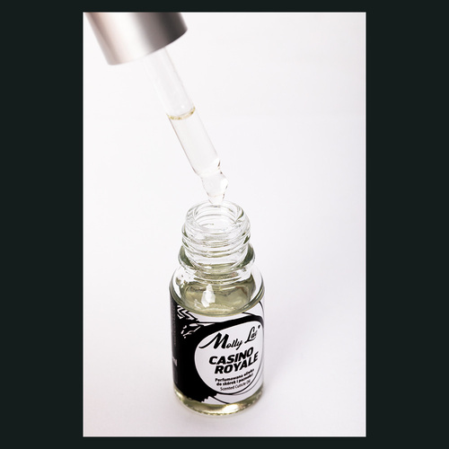 10+1gratis Oliwka perfumowana do paznokci Casino Royale MollyLac Nail & Cuticle Oil 10 ml