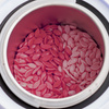 Wosk twardy w dropsach niskotemperaturowy do depilacji bezpaskowej ItalWax rose Film Wax 100 g