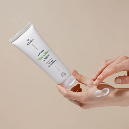 Crème parfumée pour les mains et le corps Farmona Gold 300 ml