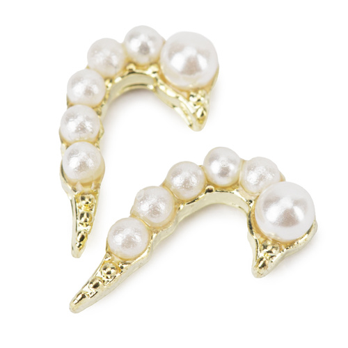 Ozdoby do paznokci serce 3D Molly Nails white pearl 10 szt