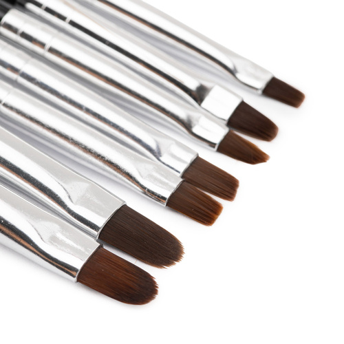 Set mit 7 ovalen schwarzen Gel-Pinseln