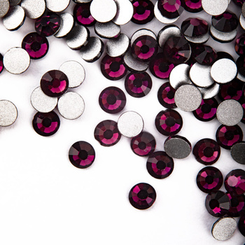Strass per unghie in vetro SS10 Ametista, circa 50 pezzi.